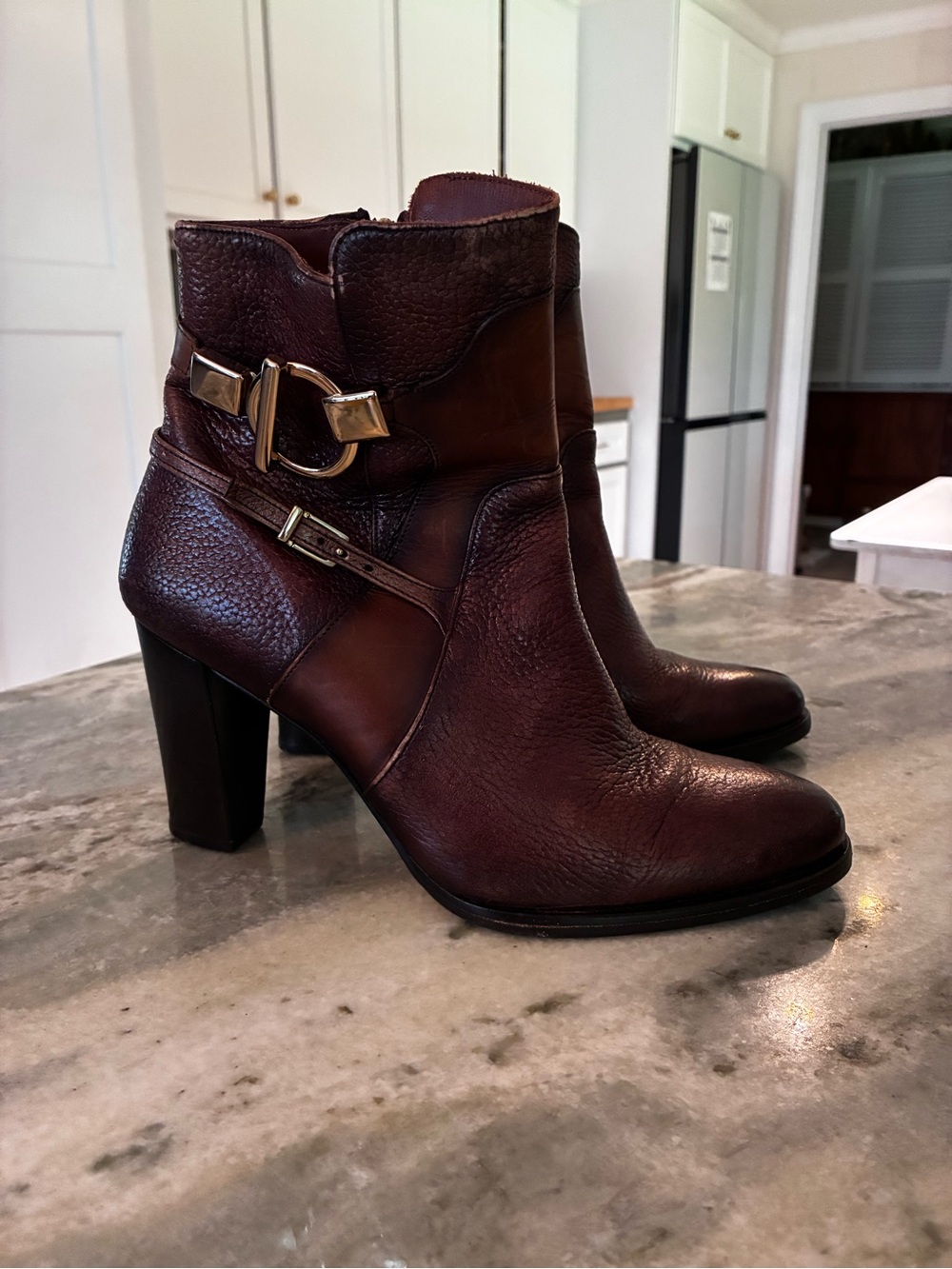 Cuadra Women’s Brown Leather Heeled Ankle Boots, 8.5-9